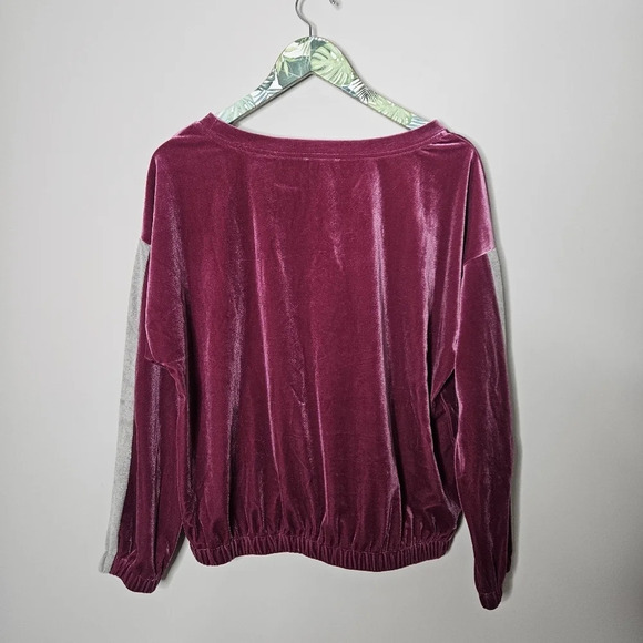 New! Easel Velour Velvet Top & Jogger Pants Set - Picture 4 of 8